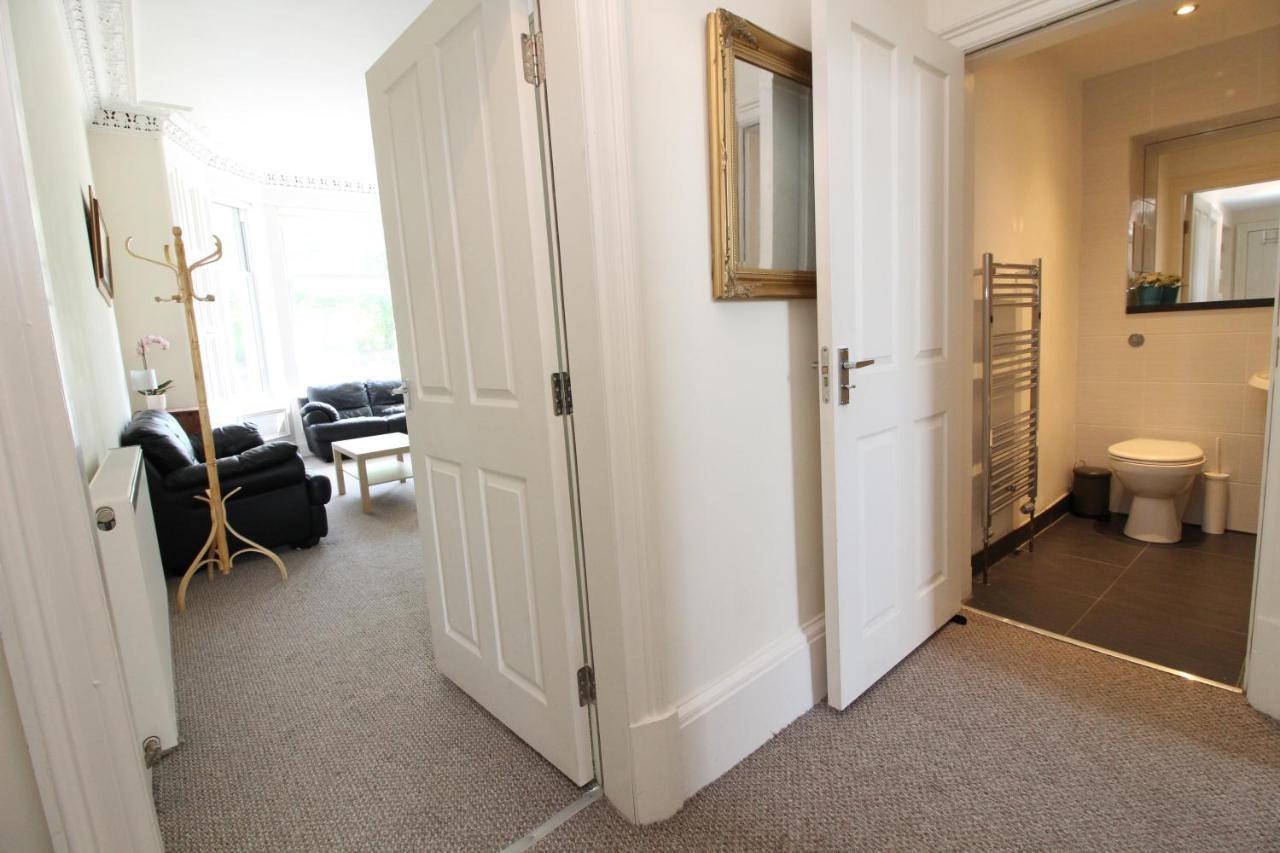 Central Two Bedroom Victorian Apartment With Free Parking Edimburgo Exterior foto